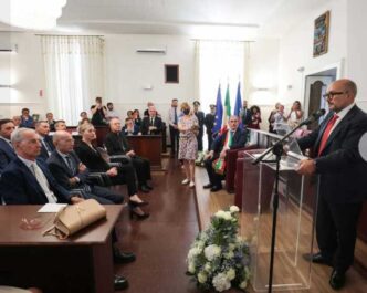 Pompei Conferisce Cittadinanza