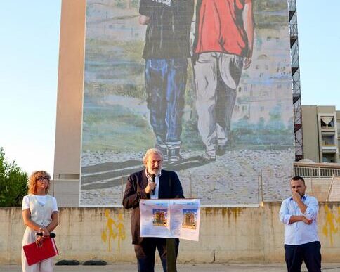 Un Murale Per La Pace Labbra