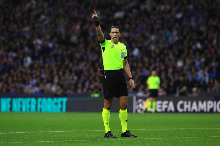 Arbitro Olandese Per Roma Dina