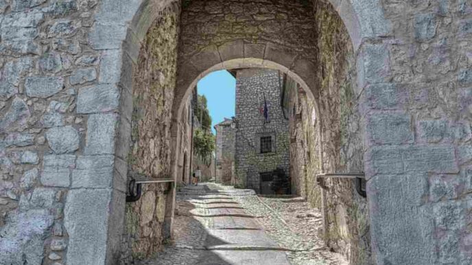 Borgo arcobaleno dove si trova