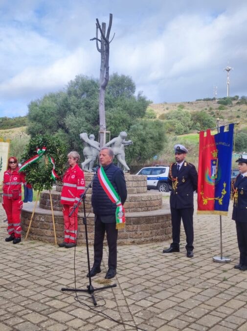 Cerimonia di commemorazione a