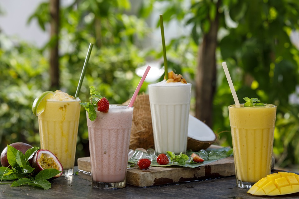 Come scegliere il frullatore ideale per smoothie e frappè: guida all’acquisto