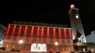 Gaeta Illumina Di Rosso Il Pal