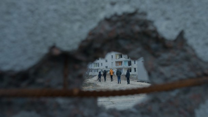 Il racconto della guerra attraverso gli occhi dei bambini: il documentario di Alexandrina Turcan