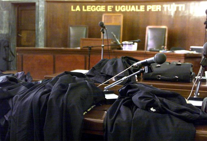 Il Tribunale Di Bologna Respin