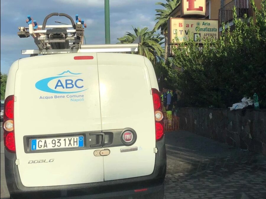 Incidente a Chiaiano: rottura di condotta idrica lascia il quartiere senz’acqua