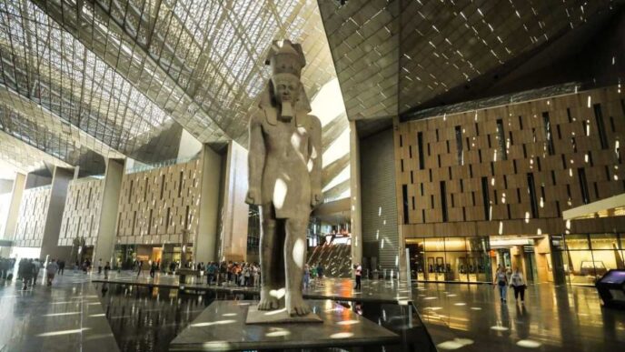 L27apertura del Grand Egyptian