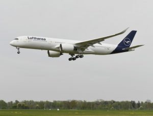 Lufthansa interrompe la rotta