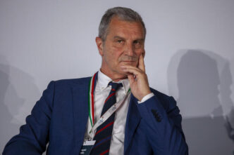 Mauro Guerra Rieletto Presiden