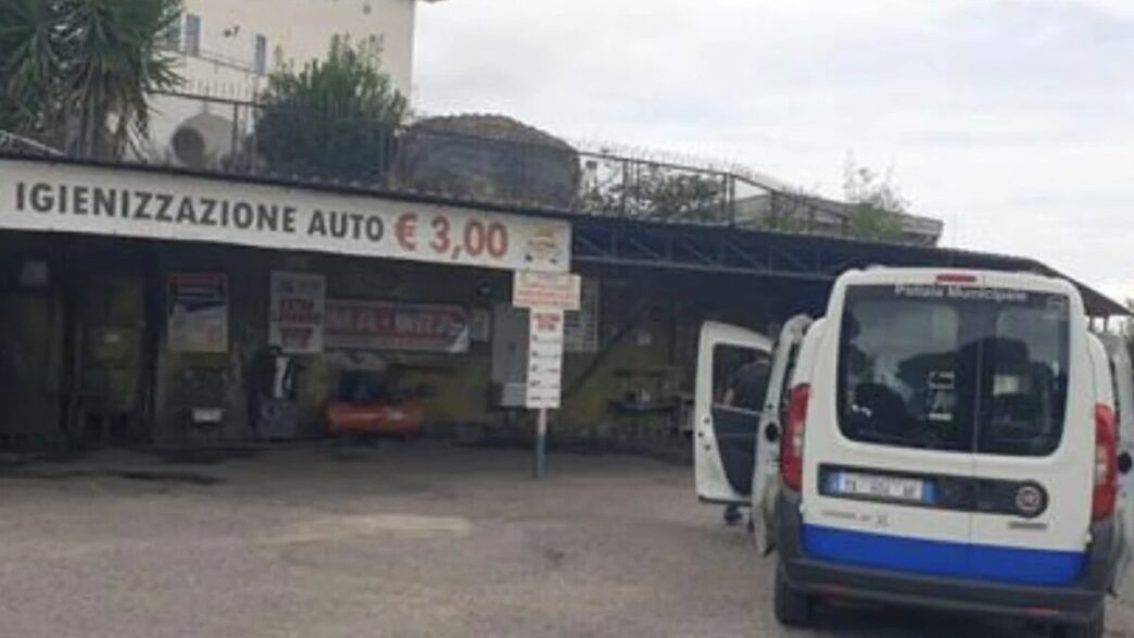 Napoli3A Sequestrato Un Autolav