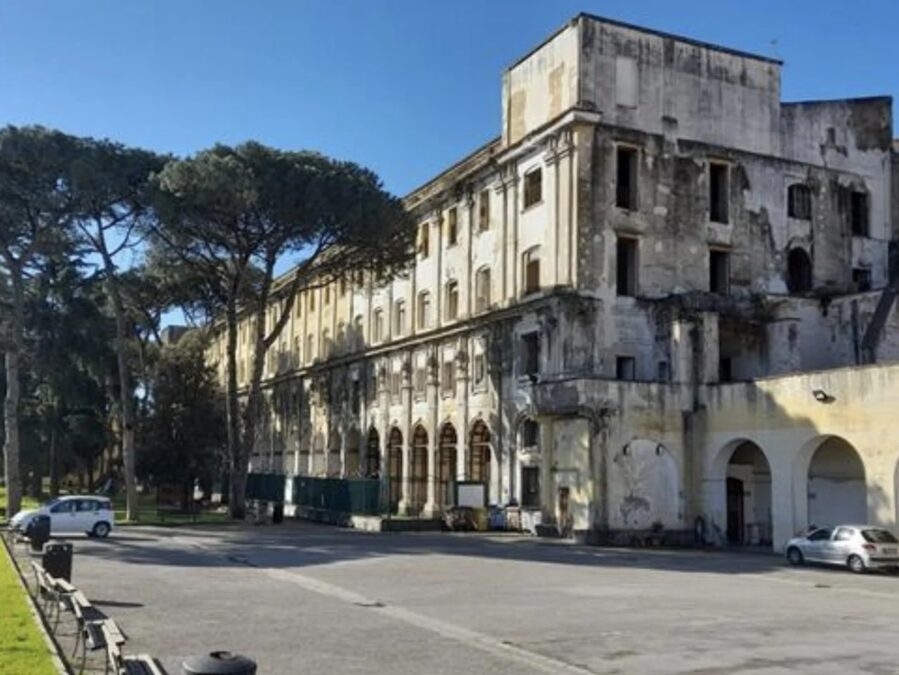 Nuovo spazio culturale a Napol