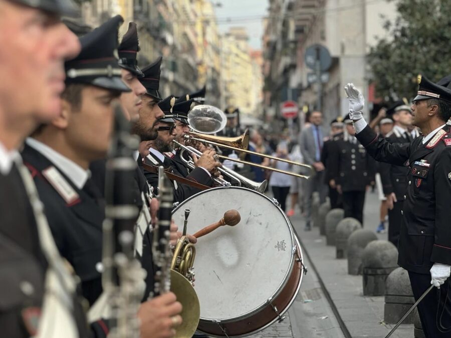 Polemiche e celebrazioni le q