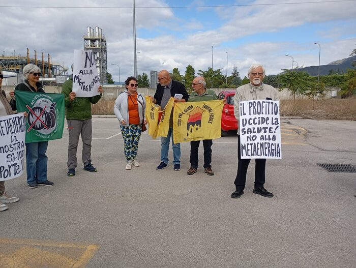 Protesta A Sulmona Contro La C