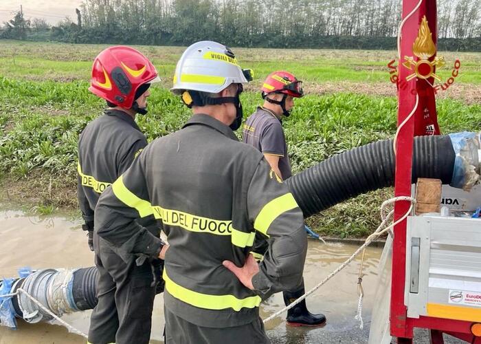 Rientro dei vigili del fuoco del Veneto dopo l’intervento in Emilia Romagna per l’alluvione