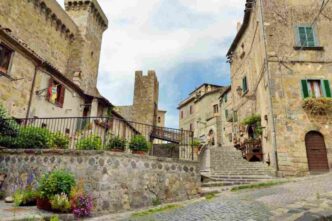 Rocca Monaldeschi, Lazio