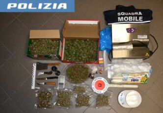 Scoperta Di Droga In Casa Dura