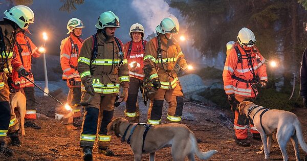 Settantaquattrenne smarrito nei boschi di Castellamonte: salvato dai soccorritori