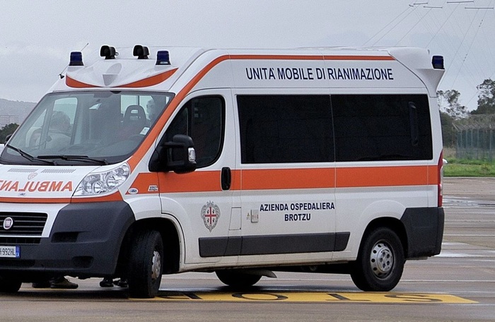 Tragico infortunio sul lavoro a Monserrato, operaio colpito da una gru