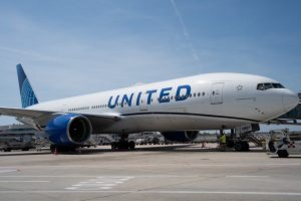 United Airlines annuncia colle