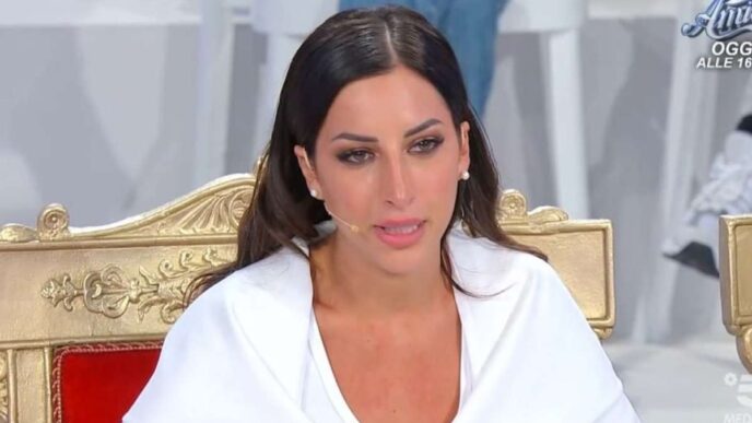 Francesca Sorrentino Trono