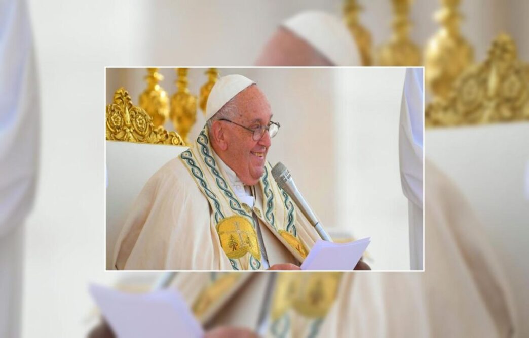 Processed Papa Francesco Celebra La Cano