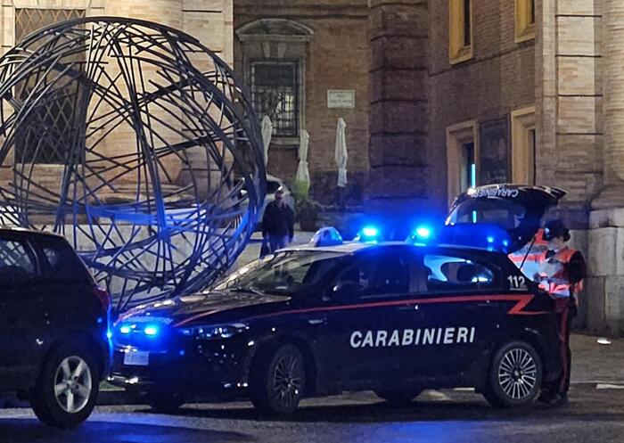 Aggressione ai Giardini Diaz: due arresti per tentato omicidio a Macerata