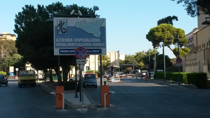 Aggressione in ospedale a Palermo: medico colpito da un paziente durante un consulto