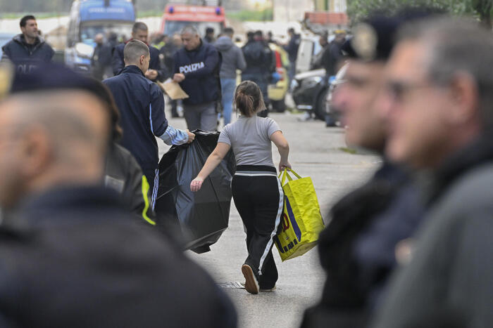 Caivano3A residenti accusano ma