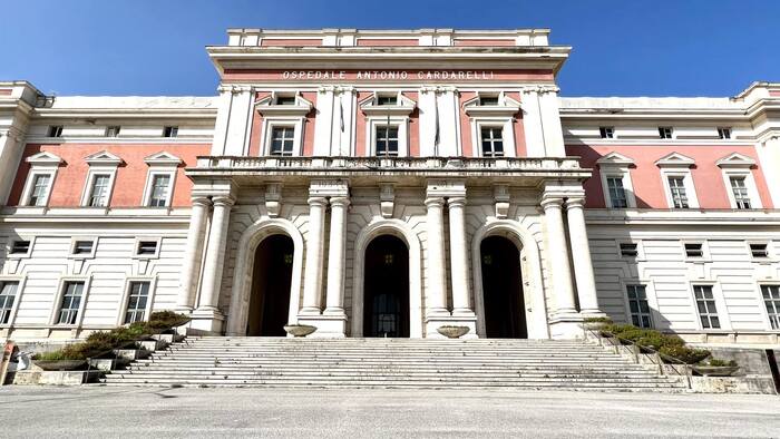 Cardarelli Di Napoli3A Un Punto