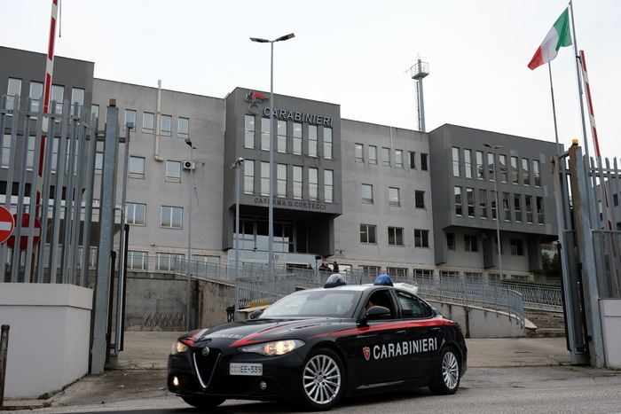 Controlli dei Carabinieri: Fast Food di Ancona Sospeso per Gravi Irregolarità Igieniche