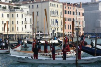 Corteo Acqueo In Onore Della M