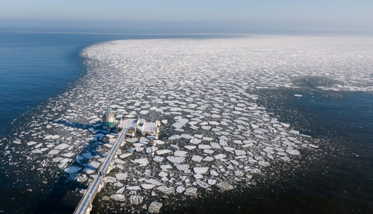 Danneggiati due cavi sottomarini nel Mar Baltico: l’ombra del conflitto Ucraina Russia