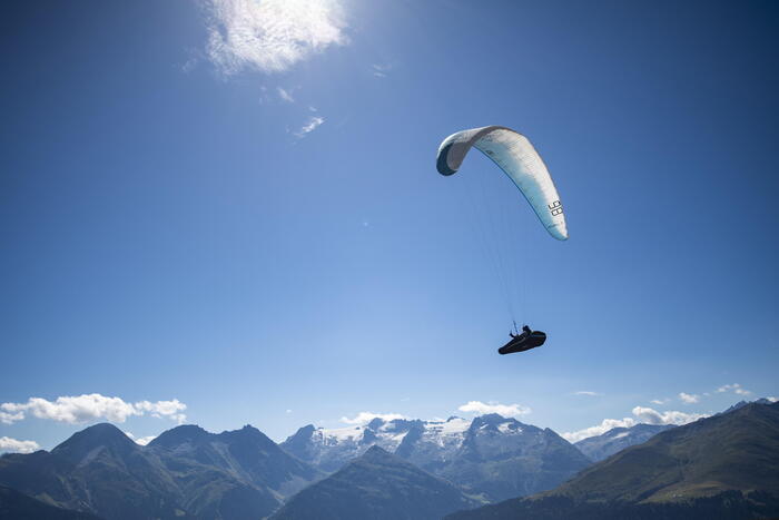 Due incidenti di parapendio in Trentino: il Soccorso Alpino interviene a Levico Terme