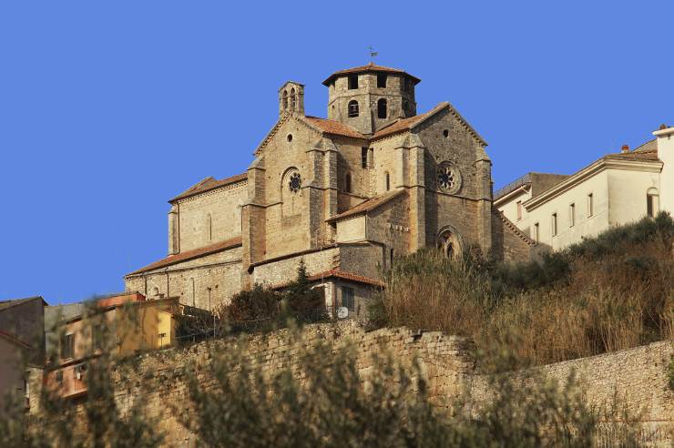 Ferentino Con Le Terme E Con Il Suo Buon Cibo