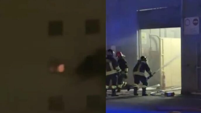 Incendio Al Porto Di Torre Ann