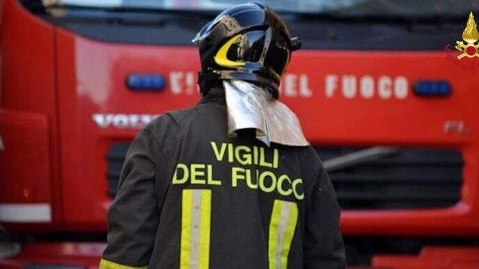 Incendio Sul Bus 182 A Napoli3A