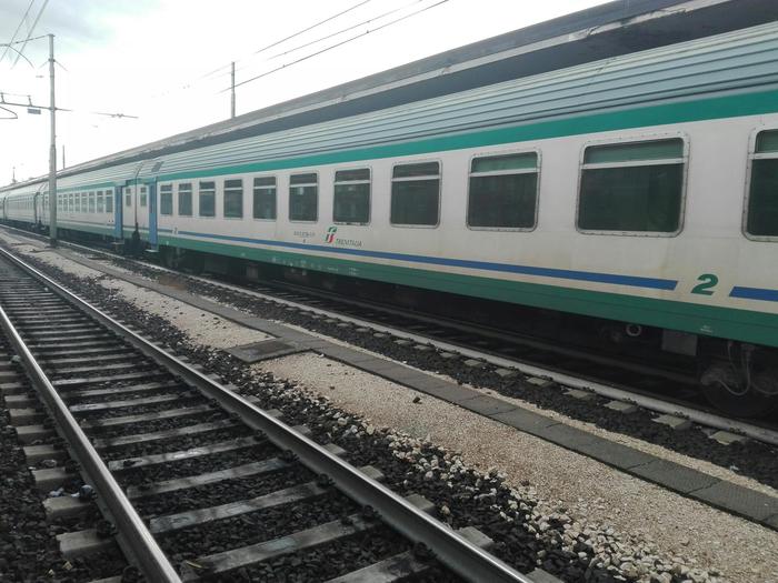 Interruzione della linea ferroviaria Ancona Foligno Orte: guasto risolto e ripristino del servizio