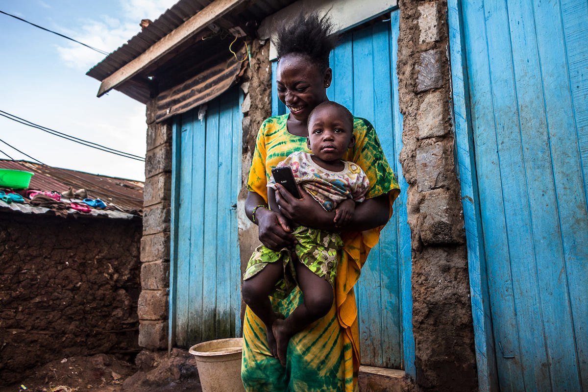 Kibera: Un Calendario di Speranza e Resilienza per Sostenere le Madri e i Bambini