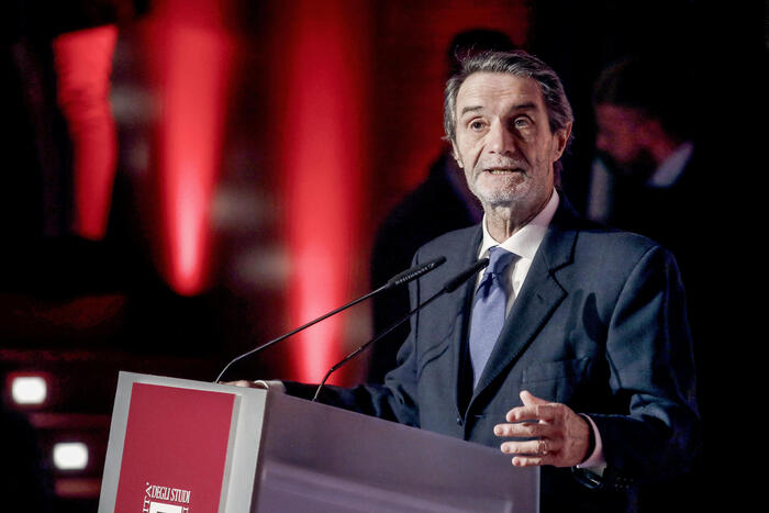 Lombardia: il dibattito sul fine vita e l’intervento nazionale necessario secondo Attilio Fontana