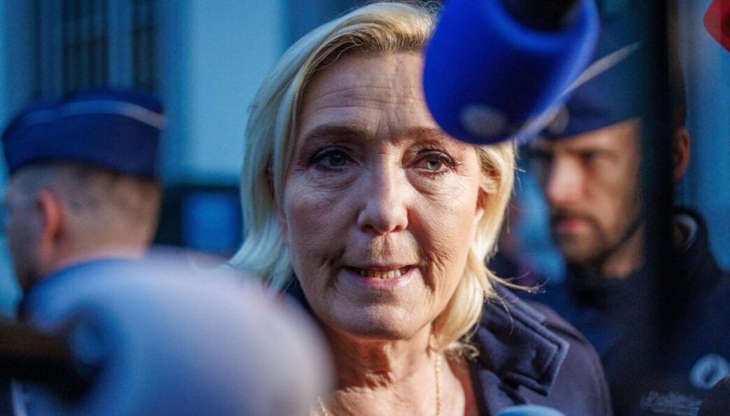 Marine Le Pen Rischia 5 Anni D