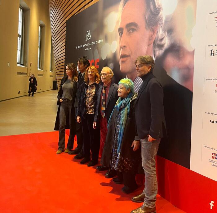 Maurizio Nichetti torna alla regia al Torino Film Festival dopo 23 anni: la commedia “AmicheMai”