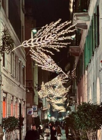 Milano Si Prepara Al Natale3A E