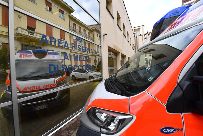 Morte di un clochard genovese, avviato procedimento per omicidio volontario