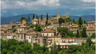 E' Uno Dei Borghi Più Belli D'Italia