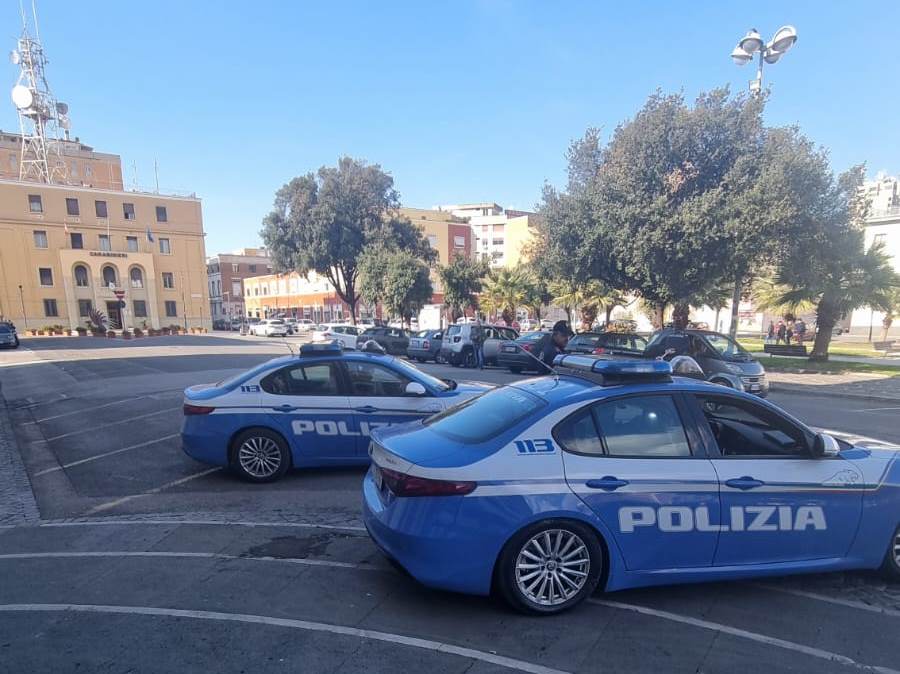 Polizia Di Stato A Latina3A Int