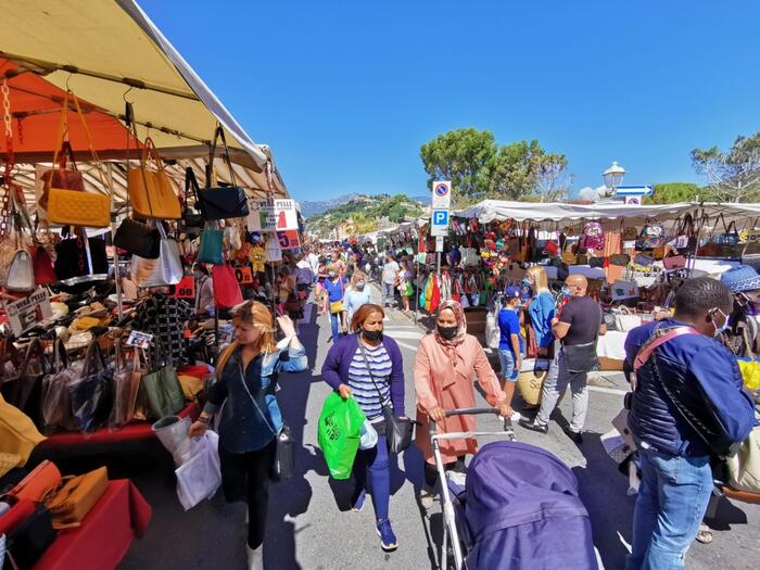 Riapre il mercato coperto di Ventimiglia: ripartenza dopo l’incendio di settembre