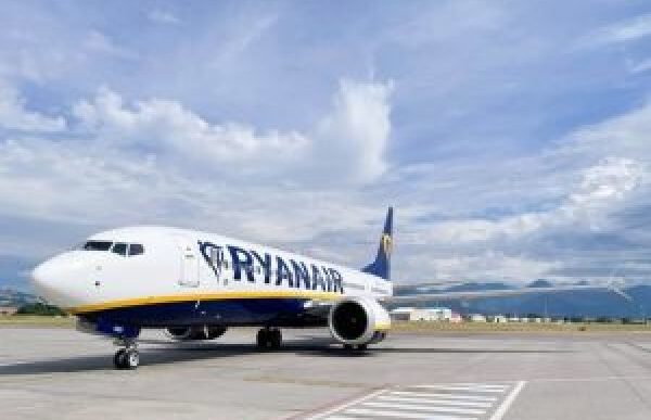 Ryanair rinnova il suo impegno