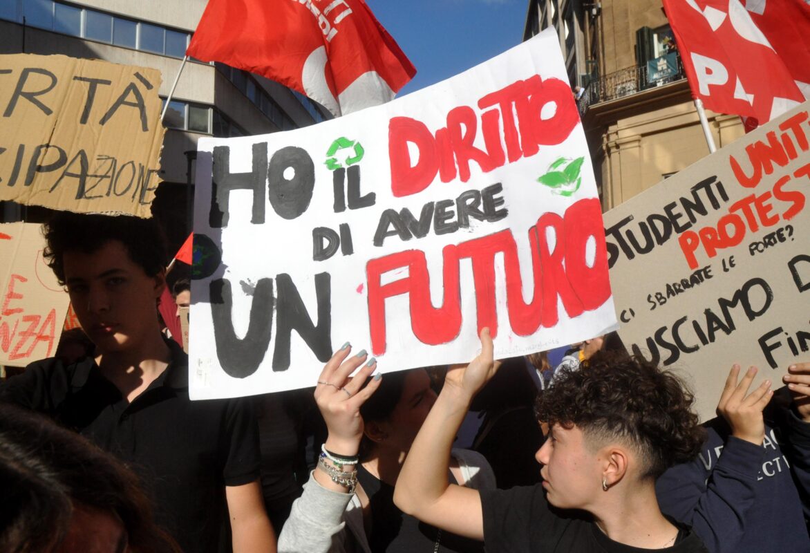 Sciopero Nazionale degli Studenti: Rivendicazioni e Manifestazioni in Tutta Italia