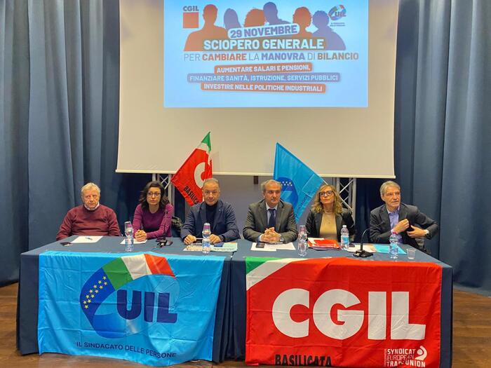 Sciopero Di Otto Ore3A Cgil E U