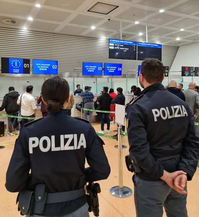 Sei ultras croati bloccati alla partenza per Glasgow: Daspo emessi dalla Questura di Verona